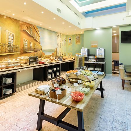 Holiday Inn Express Lisboa - Av. Liberdade By Ihg Eksteriør bilde